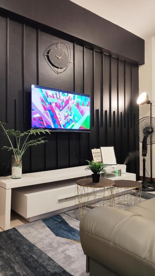 Resort Living Condominium Unit In Metro マニラ市 エクステリア 写真