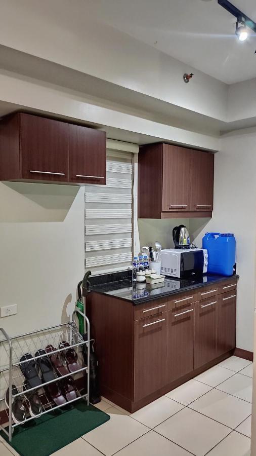 Resort Living Condominium Unit In Metro マニラ市 エクステリア 写真