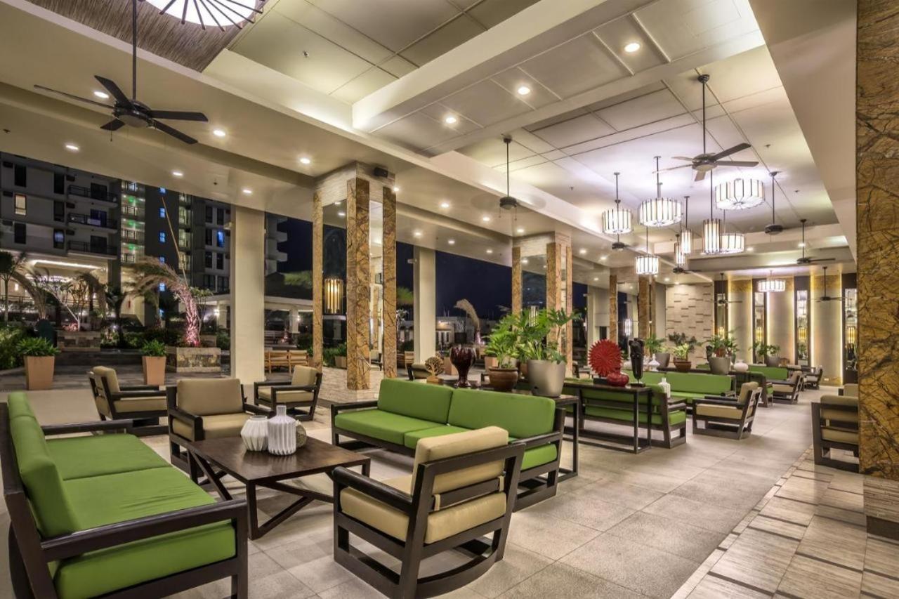 Resort Living Condominium Unit In Metro マニラ市 エクステリア 写真