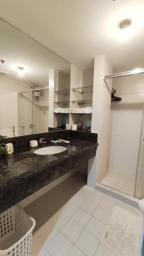 Resort Living Condominium Unit In Metro マニラ市 エクステリア 写真